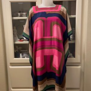 Beautiful, never worn with tags…. Trina Turk dress!!!!